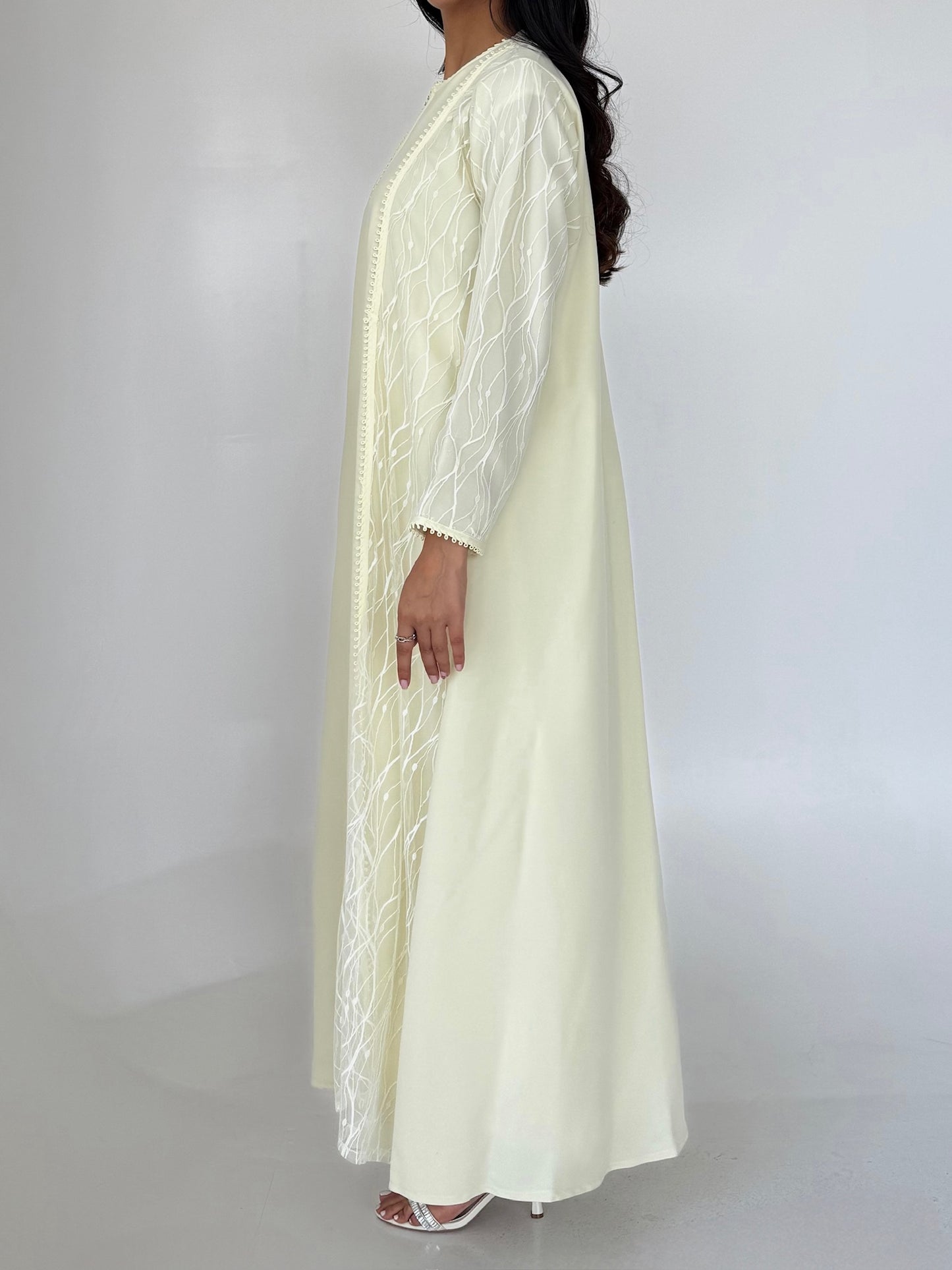 Abaya VI