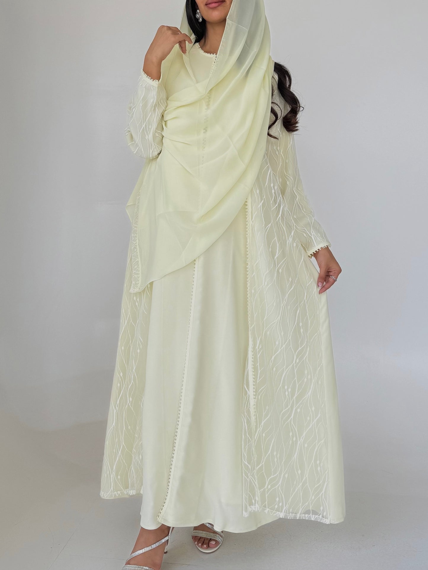 Abaya VI