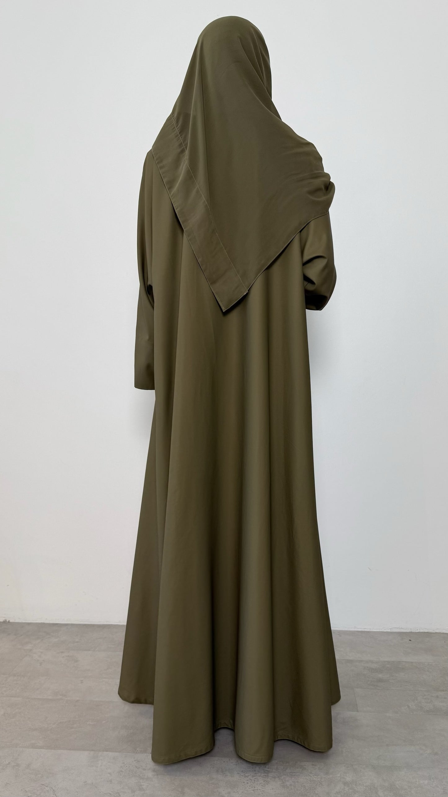 K01 Abaya