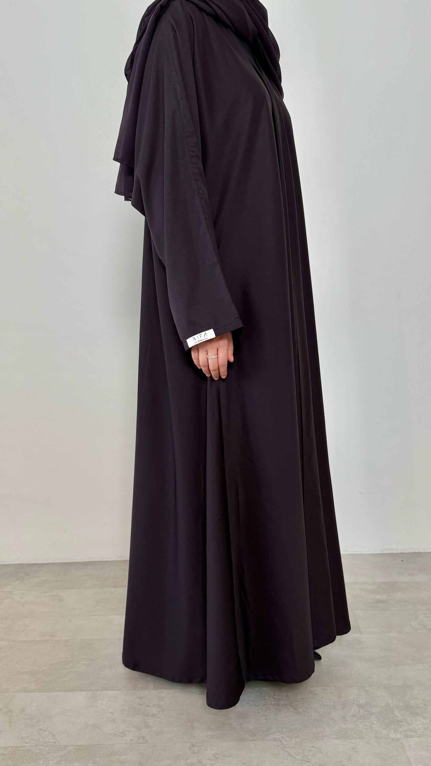 K02 Abaya