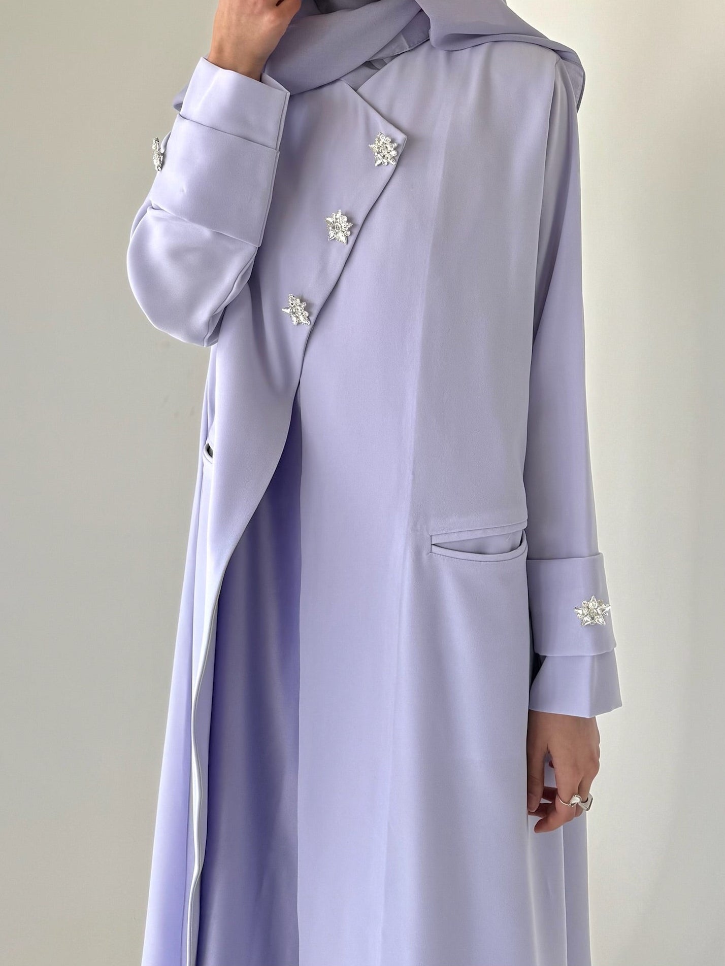 Violet-Abaya