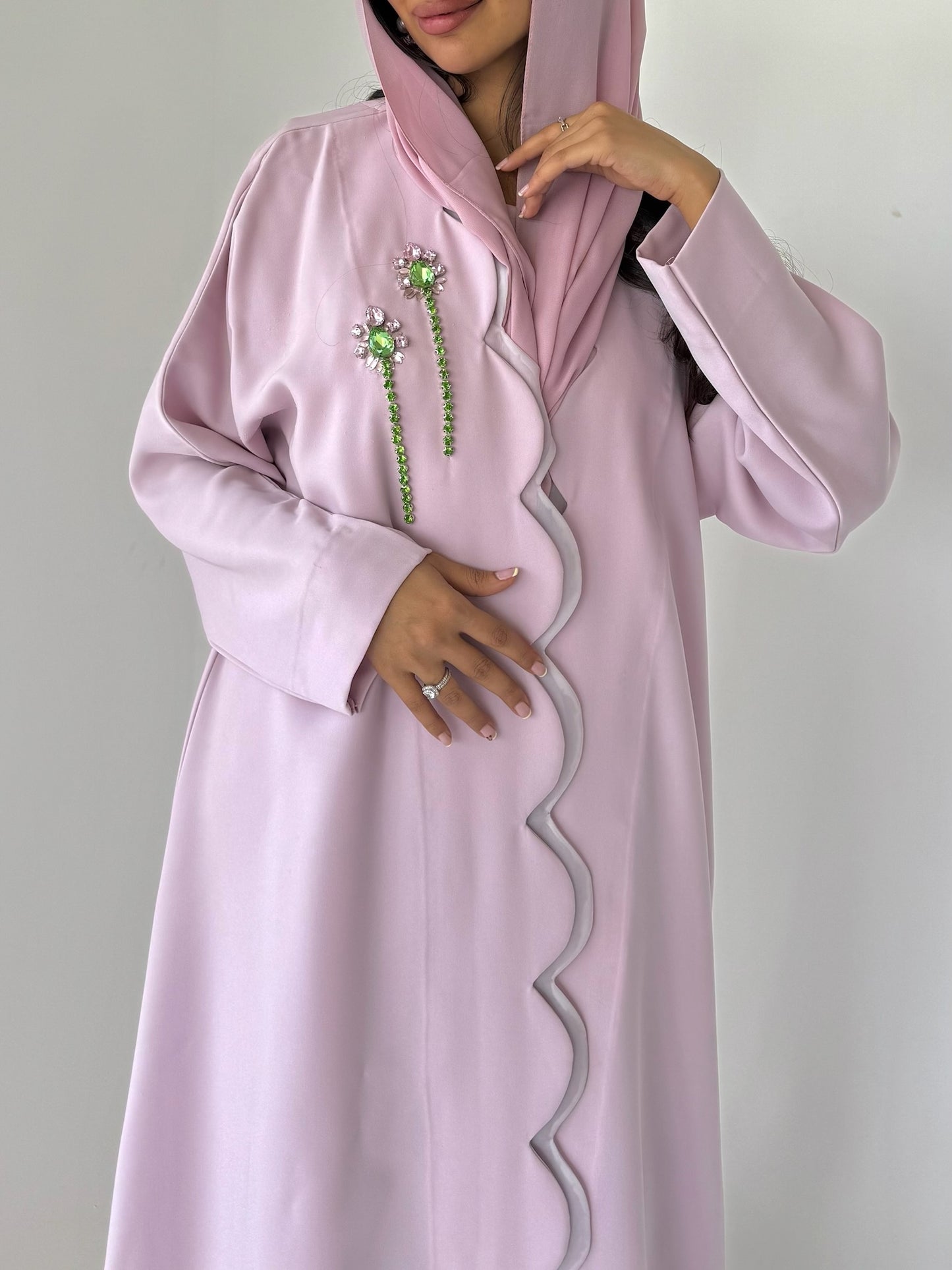 Wavy-Abaya