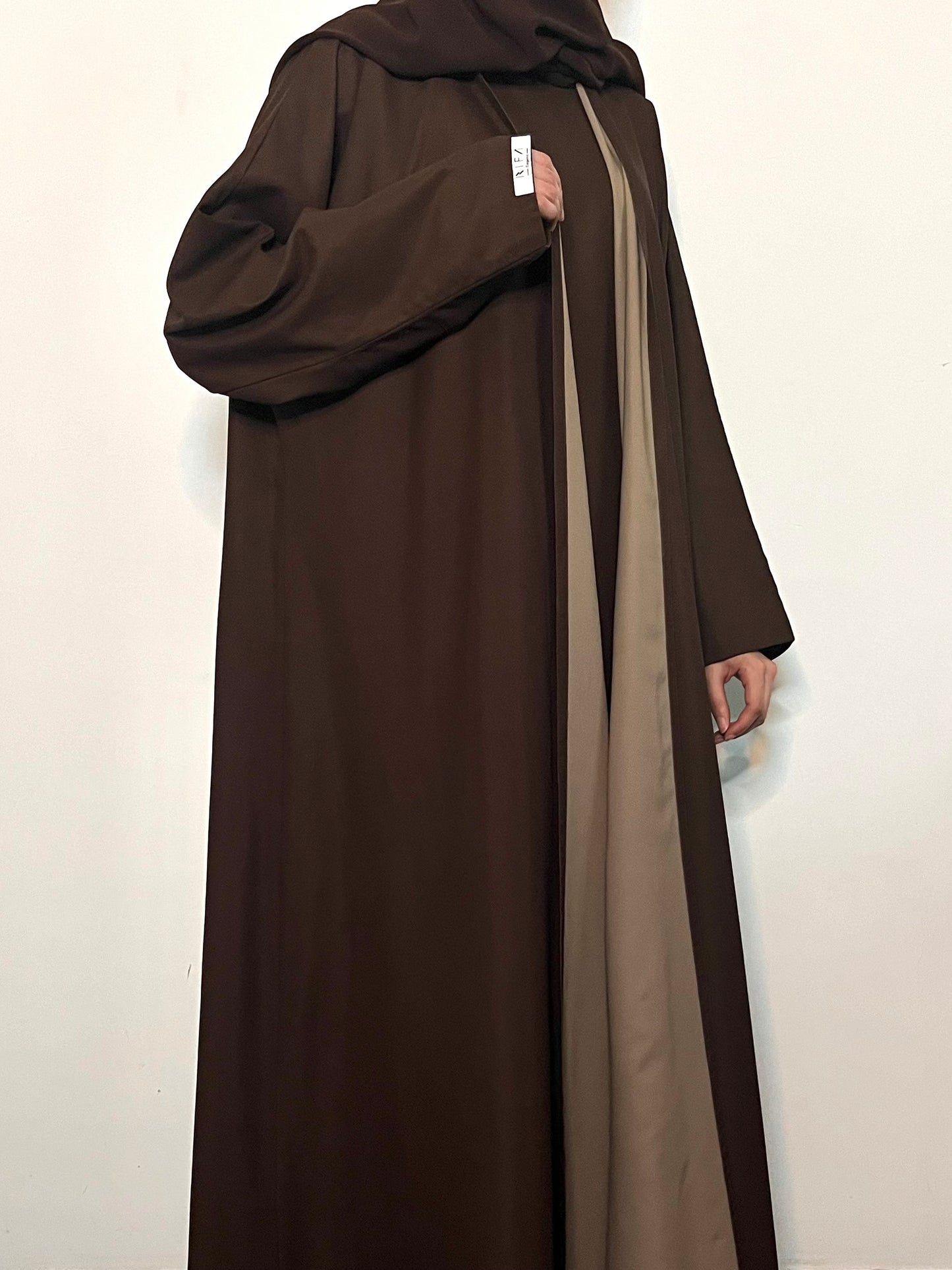 K05 Abaya