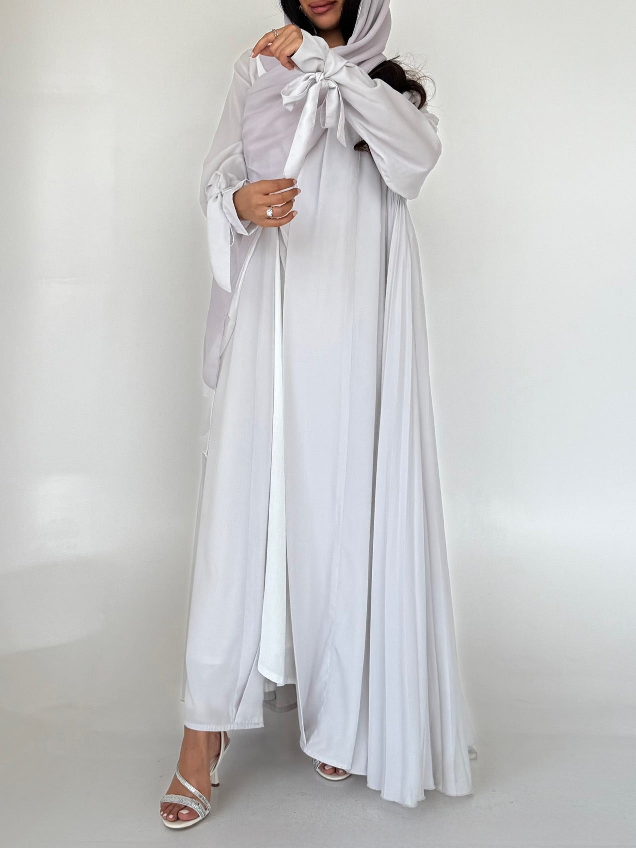 Abaya III