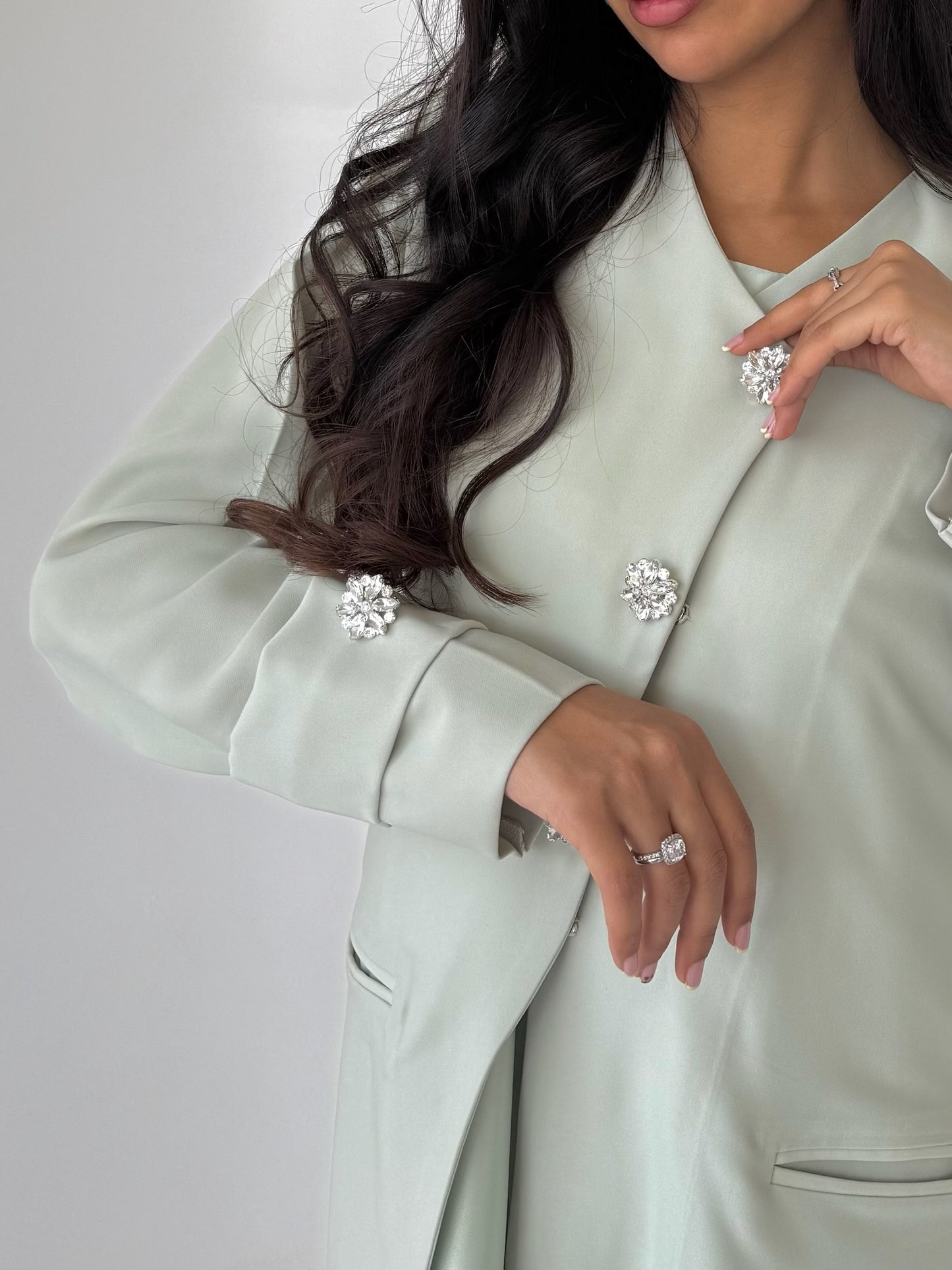 B Green-Abaya